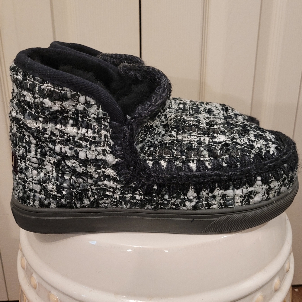 Mou Boots Size 40